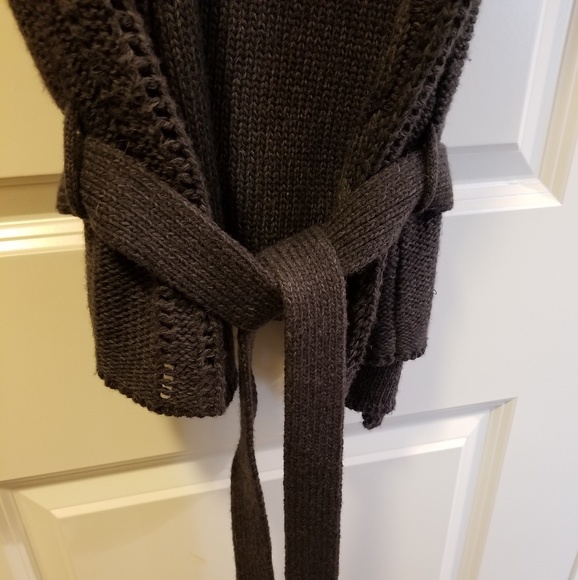 Forever 21 Knit Vest - Picture 4 of 7